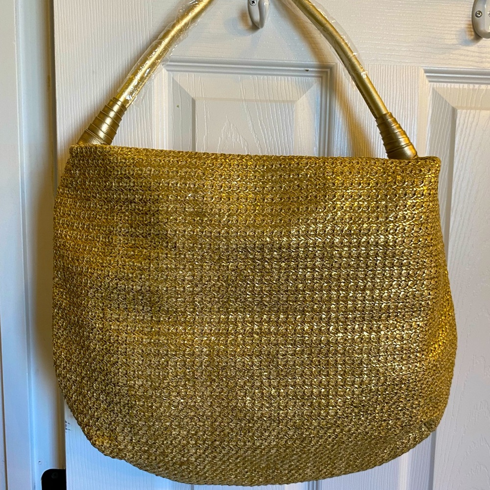 Sandra Roberts NWT Gold Zippered Handbag